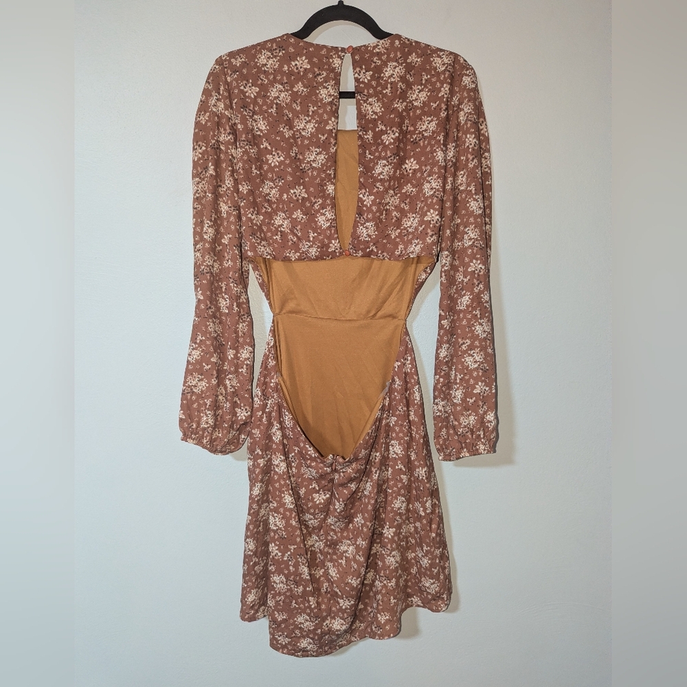 L Le Lis Brown Floral Backless Mini Dress - Picture 2 of 4